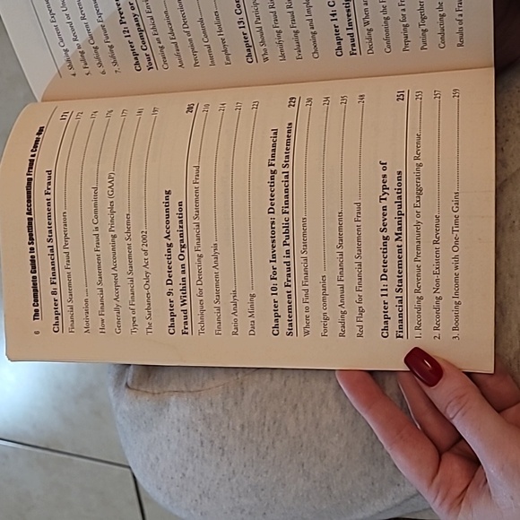 The complete guide to spotting accounting fraud & cover-ups paperback book - Picture 8 of 11
